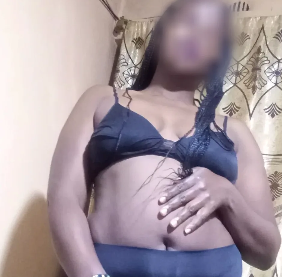 Carina, 32
