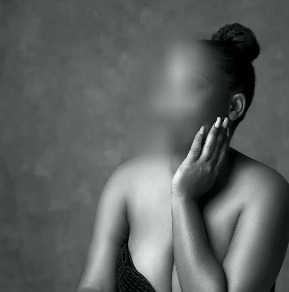Diana, 30